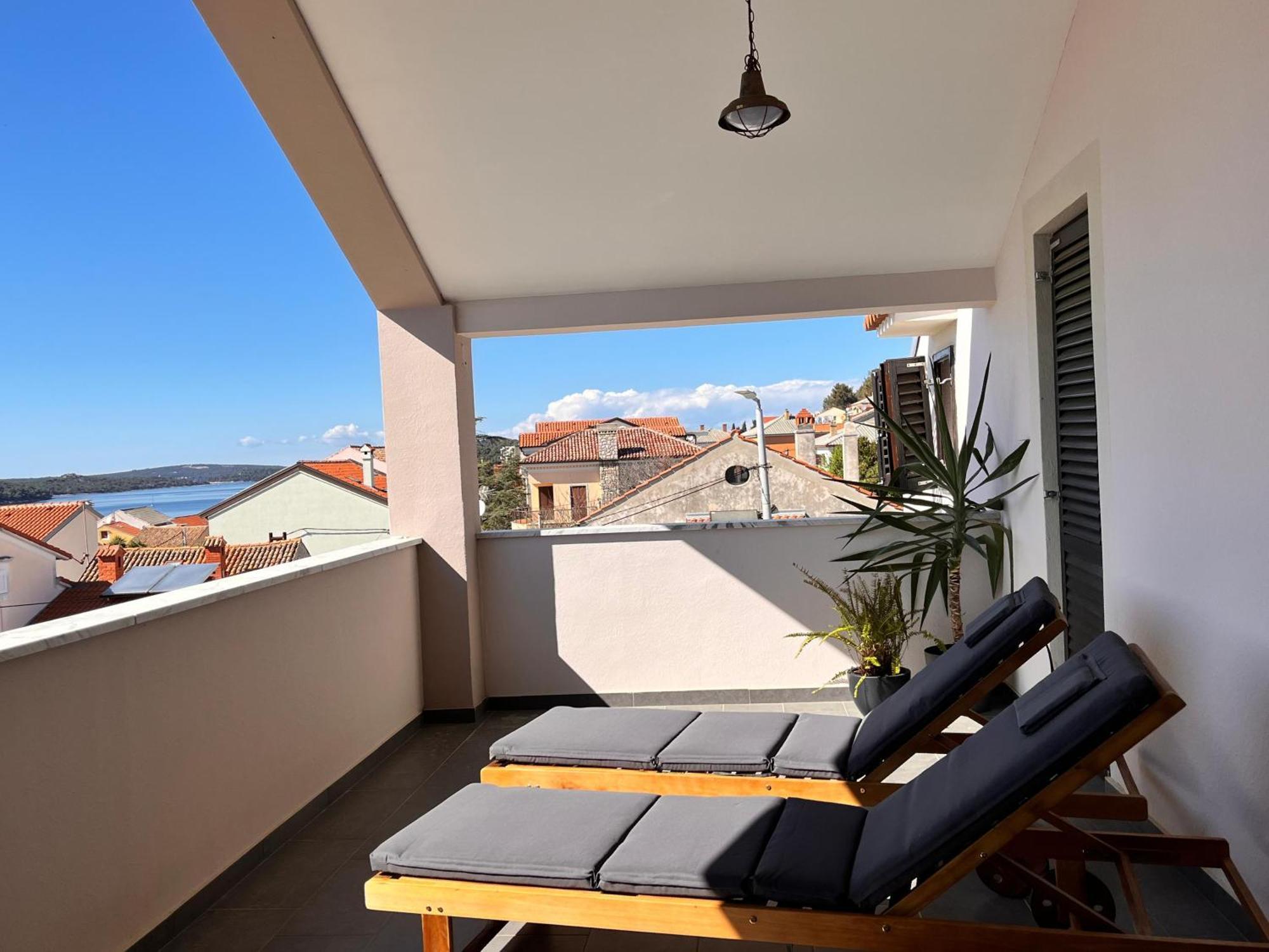 Apartment Oscar Mali Lošinj Dış mekan fotoğraf
