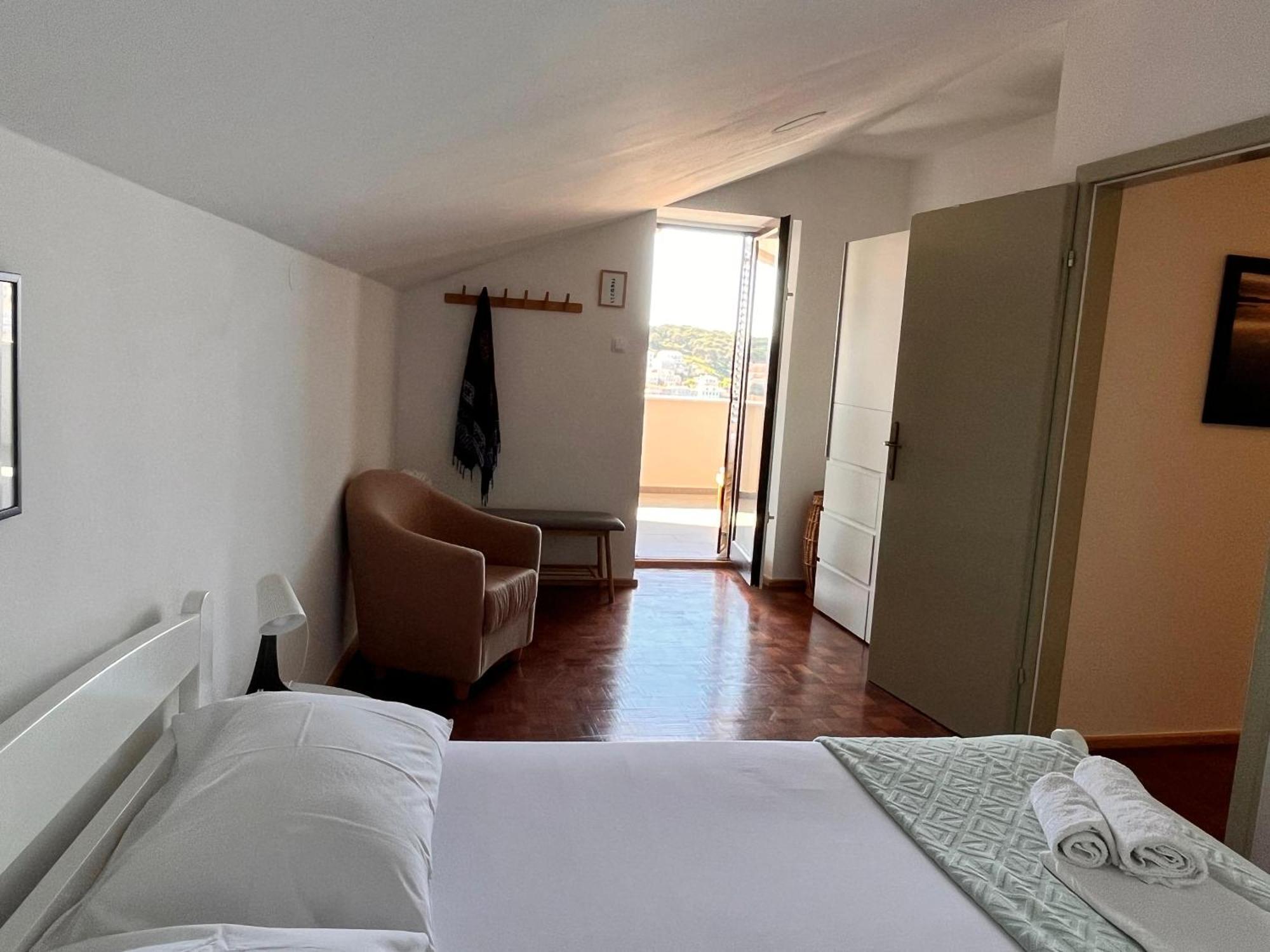 Apartment Oscar Mali Lošinj Dış mekan fotoğraf